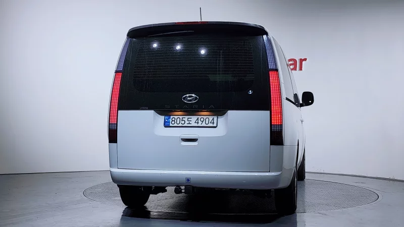 Hyundai Staria