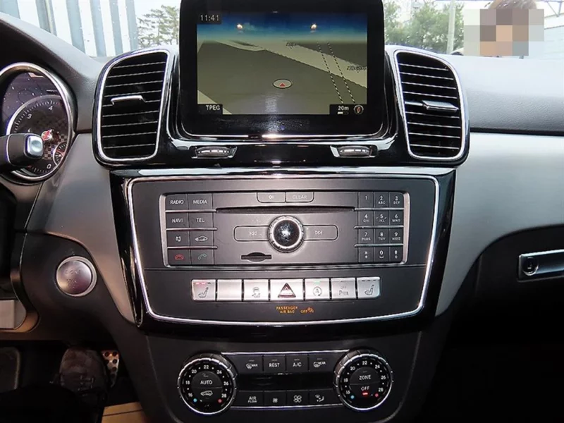 Mercedes-Benz GLE-Class