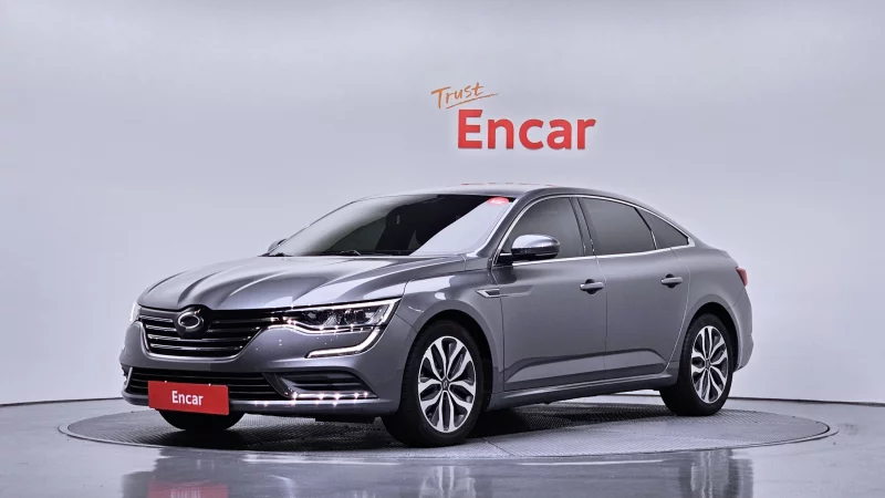 Renault SM6