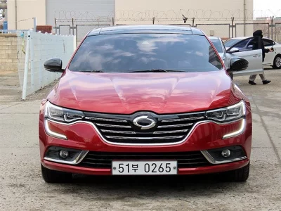 Renault SM6