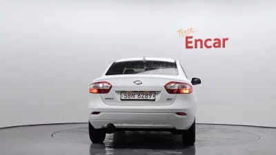 Renault SM3