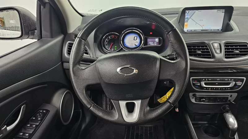 Renault SM3