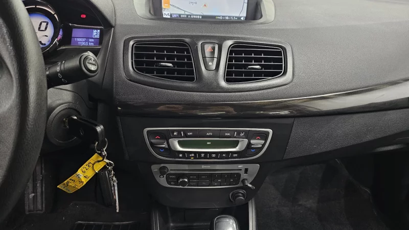 Renault SM3