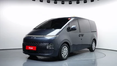 Hyundai Staria