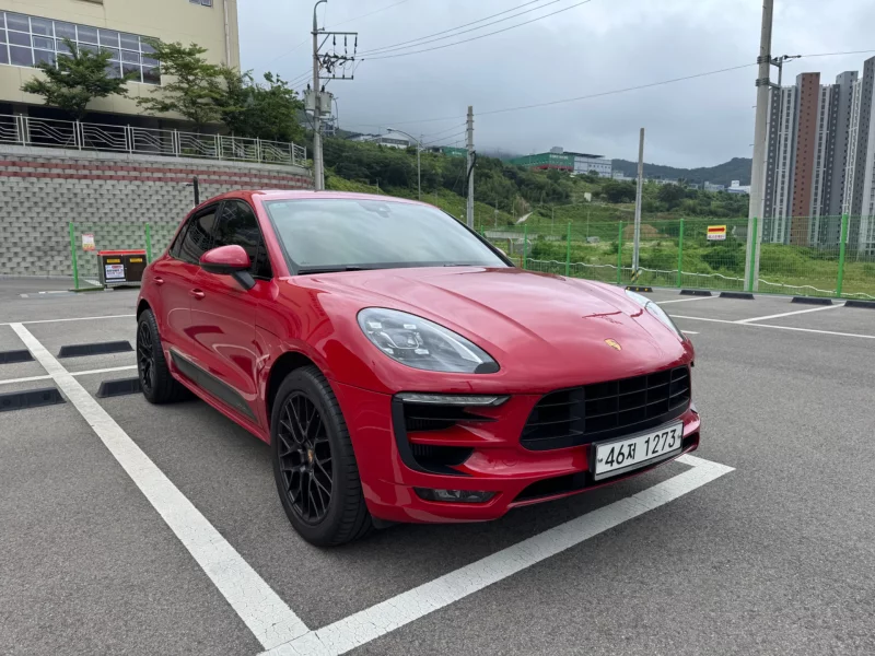 Porsche Macan