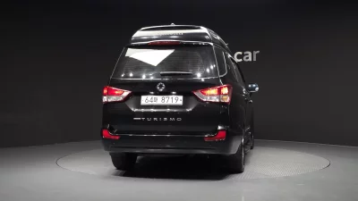 SsangYong Korando Turismo