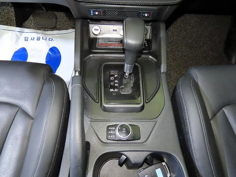 SsangYong Rexton Sports Khan