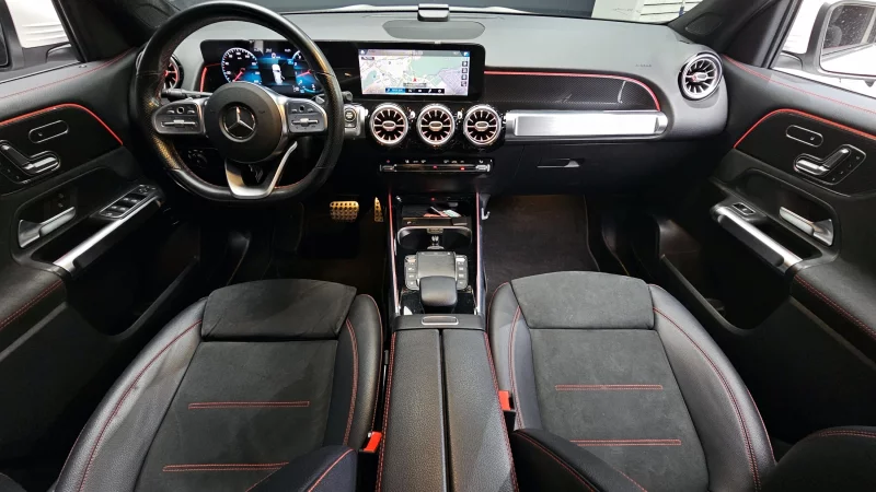 Mercedes-Benz GLB-Class