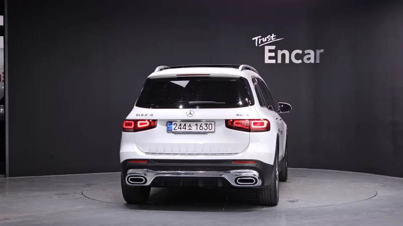 Mercedes-Benz GLB-Class