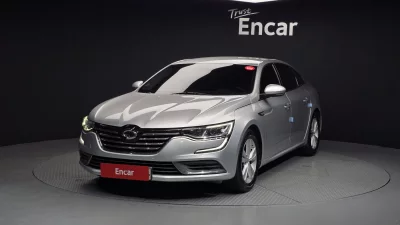 Renault SM6