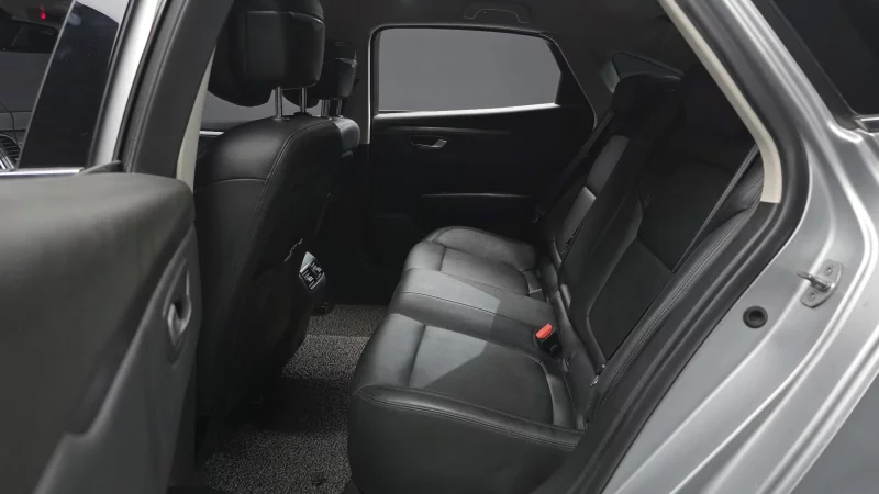 Renault SM6