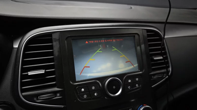 Renault SM6
