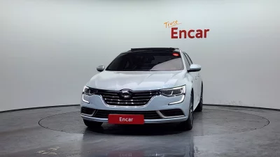 Renault SM6