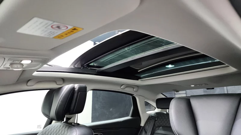 Renault SM6