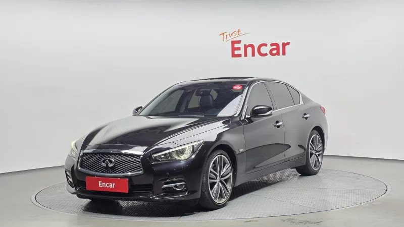Infiniti Q50