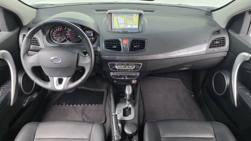 Renault SM3