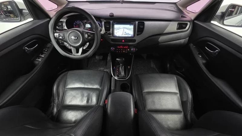 Kia Carens