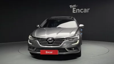 Renault SM6
