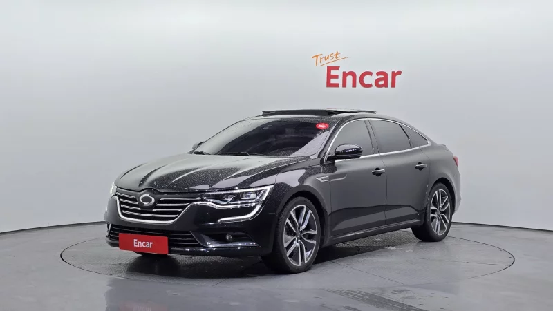 Renault SM6