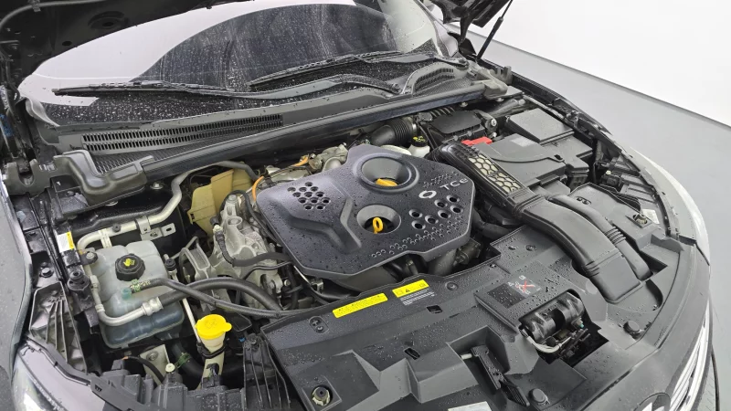 Renault SM6