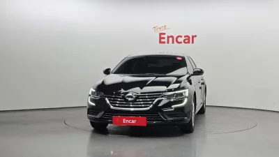 Renault SM6