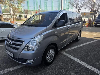Hyundai Grand Starex