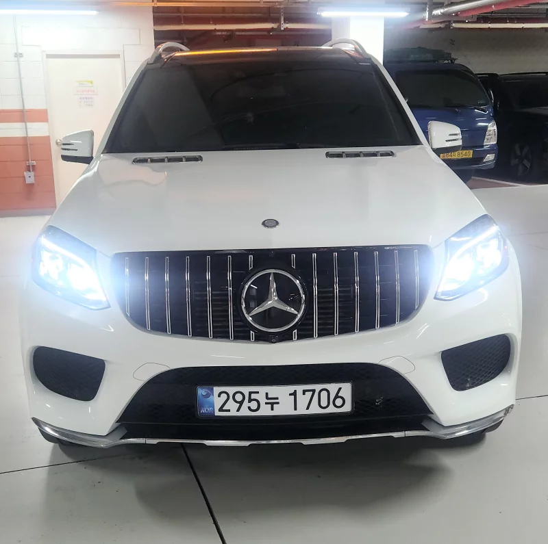 Mercedes-Benz GLS-Class