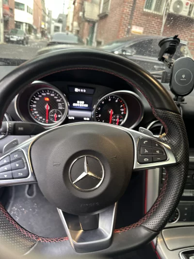 Mercedes-Benz SLC-Class