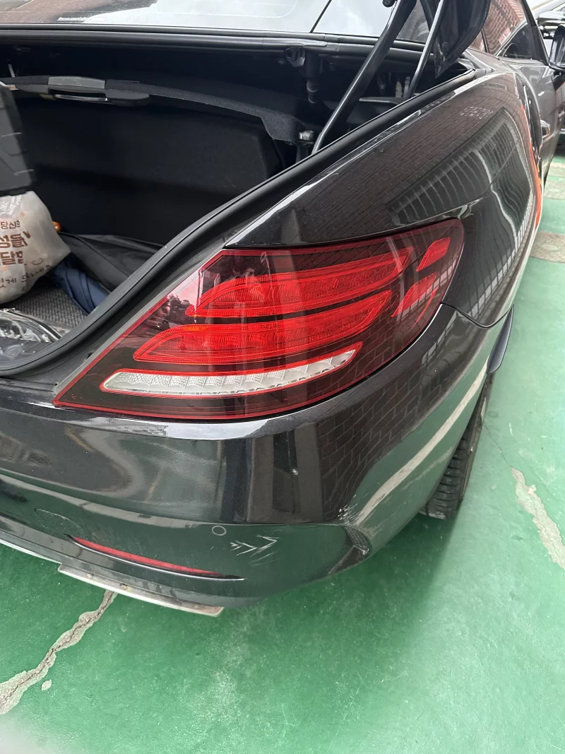 Mercedes-Benz SLC-Class