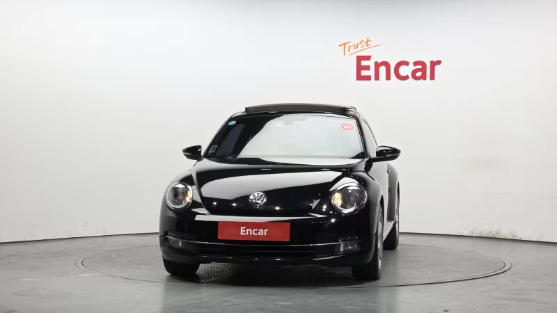 Volkswagen BEETLE