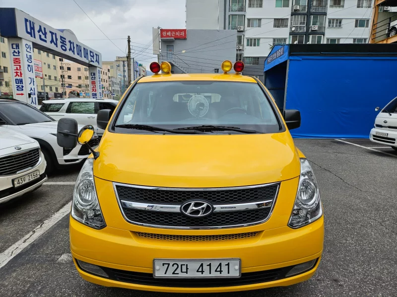 Hyundai Grand Starex