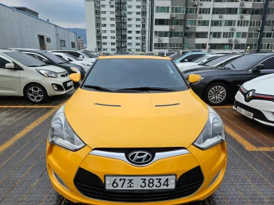 Hyundai Veloster