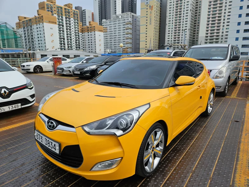 Hyundai Veloster
