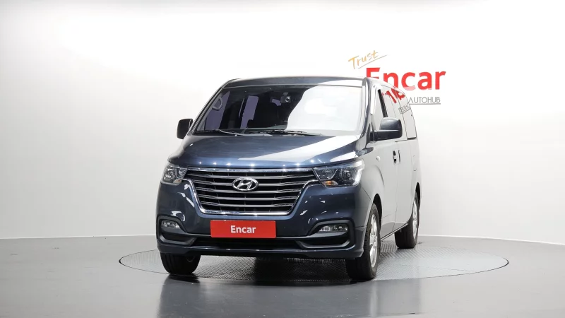Hyundai Grand Starex