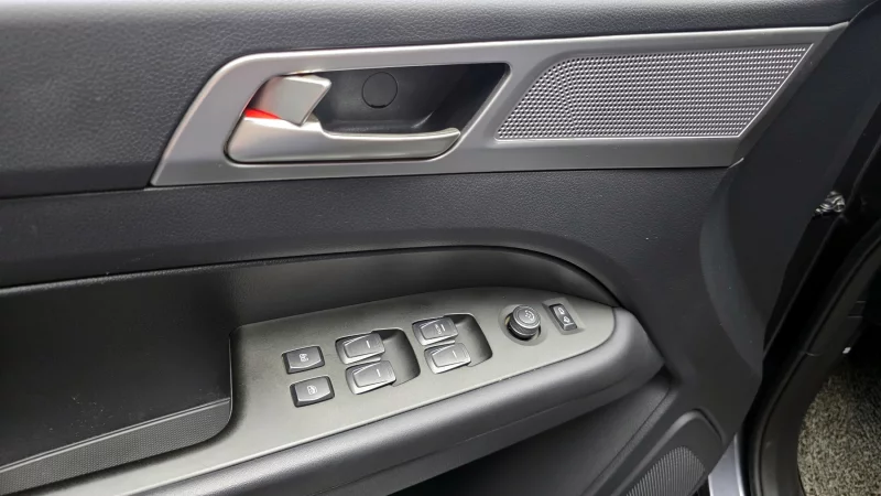 SsangYong Rexton Sports