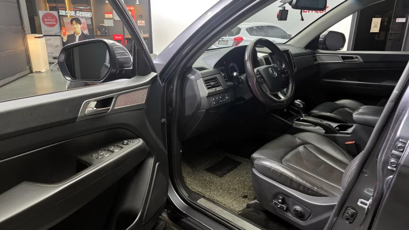 SsangYong Rexton Sports