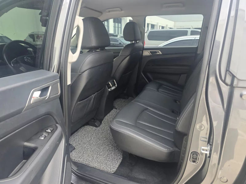 SsangYong Rexton Sports