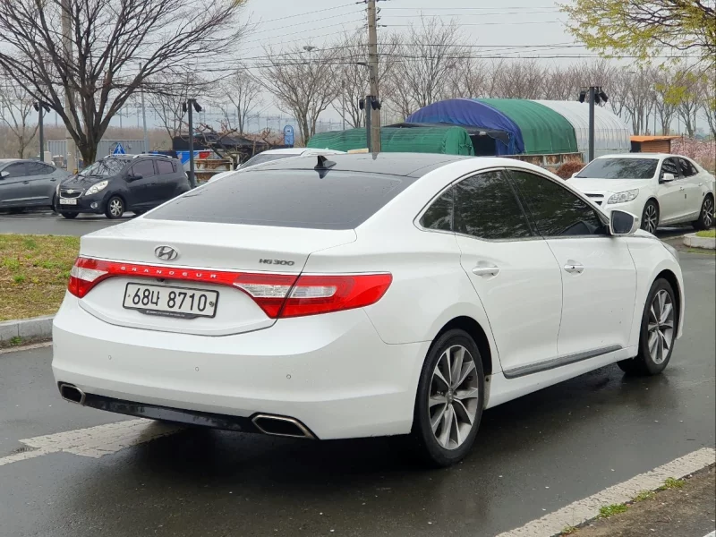 Hyundai Grandeur