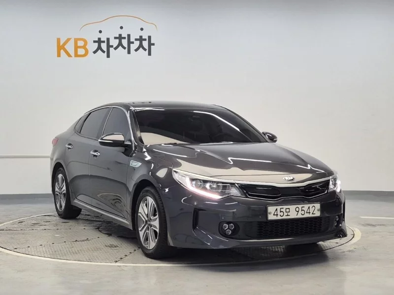 Kia K5