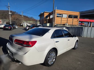 Lincoln MKZ