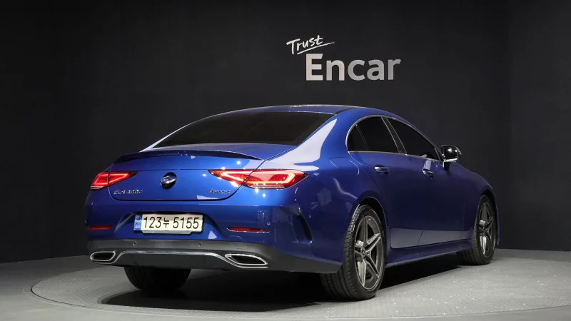 Mercedes-Benz CLS-Class