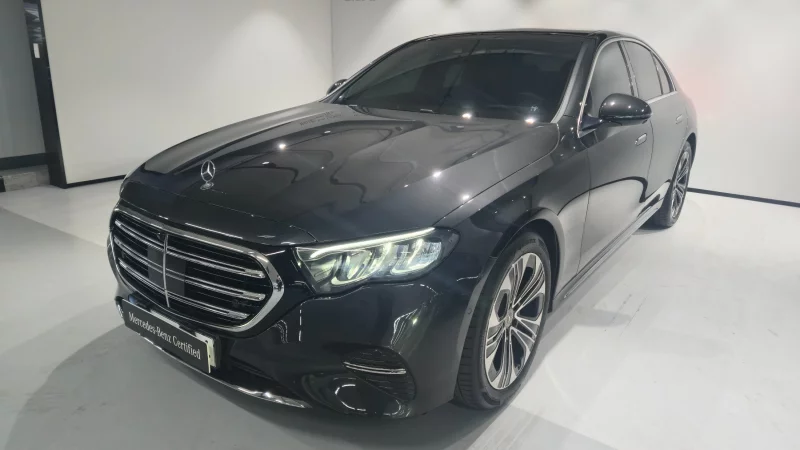 Mercedes-Benz E-Class