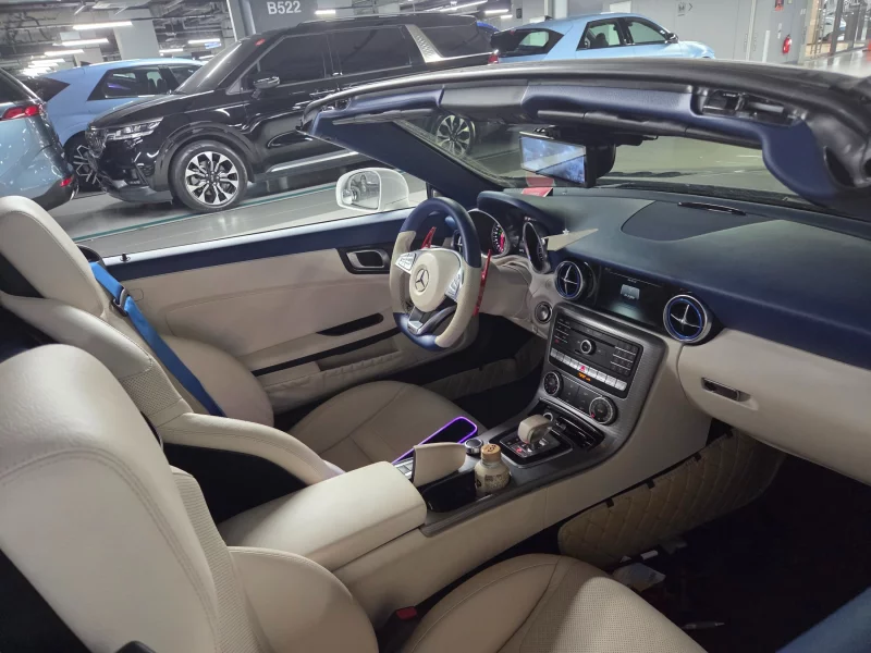 Mercedes-Benz SLC-Class