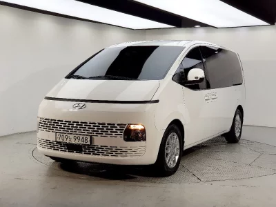 Hyundai Staria