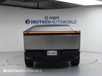 Tesla Cybertruck