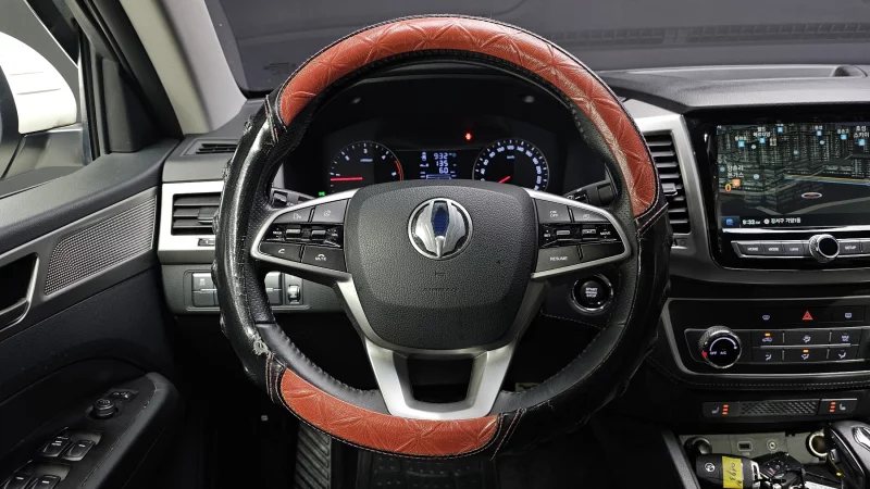 SsangYong Rexton Sports