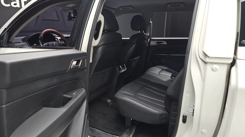 SsangYong Rexton Sports