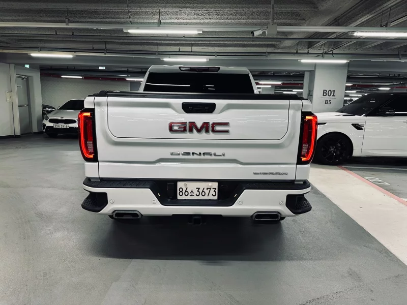 GMC SIERRA