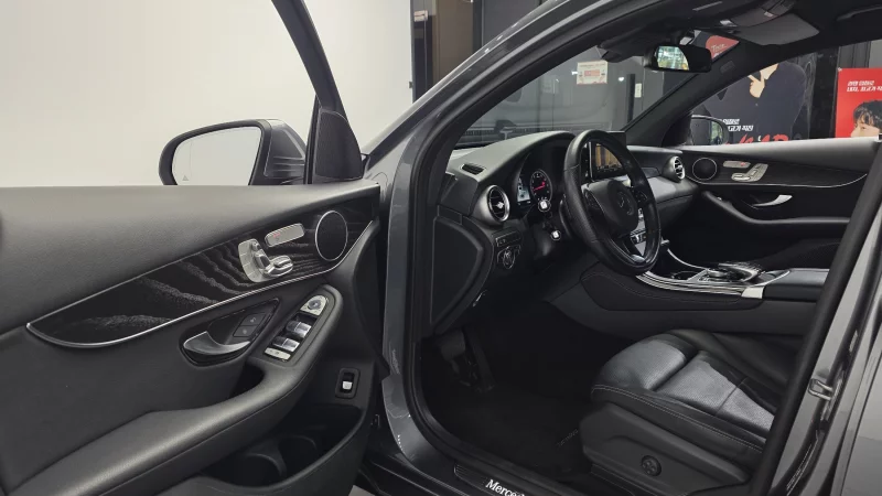 Mercedes-Benz GLC-Class