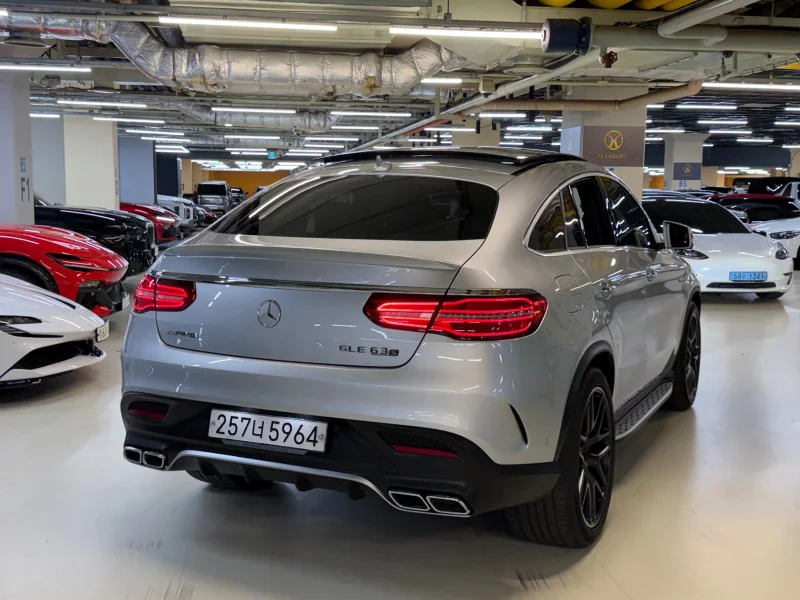 Mercedes-Benz GLE-Class